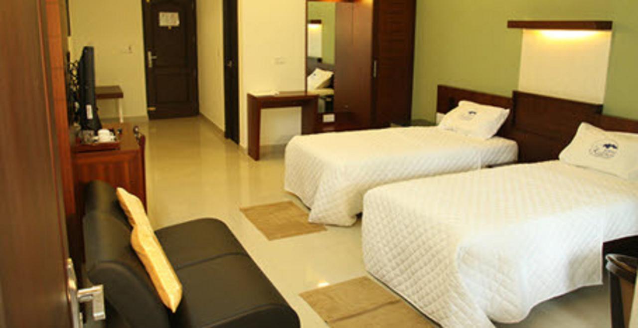 Hotel Soorya Regency Malappuram Εξωτερικό φωτογραφία